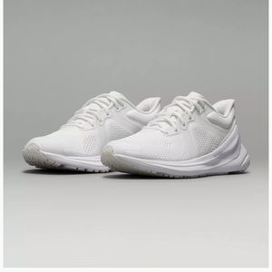 Lululemon Blissfeel shoe